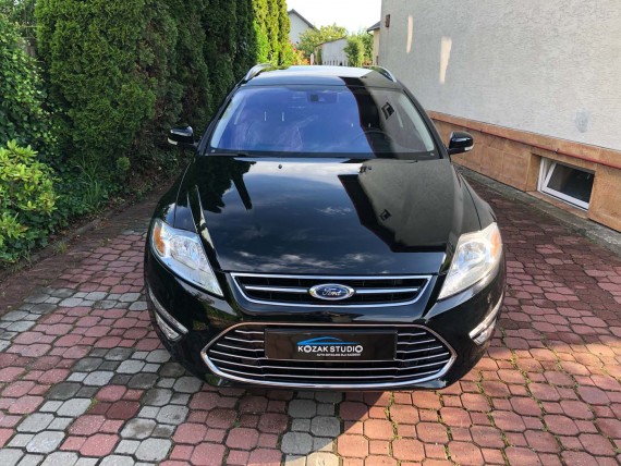 Pierwsza realizacja w nowym miejscu czyli samochód Ford Mondeo